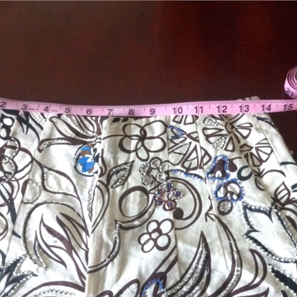 NWOT Zara Printed High Waisted Jewel Embellished Shorts, Size Small - Picture 5 of 7